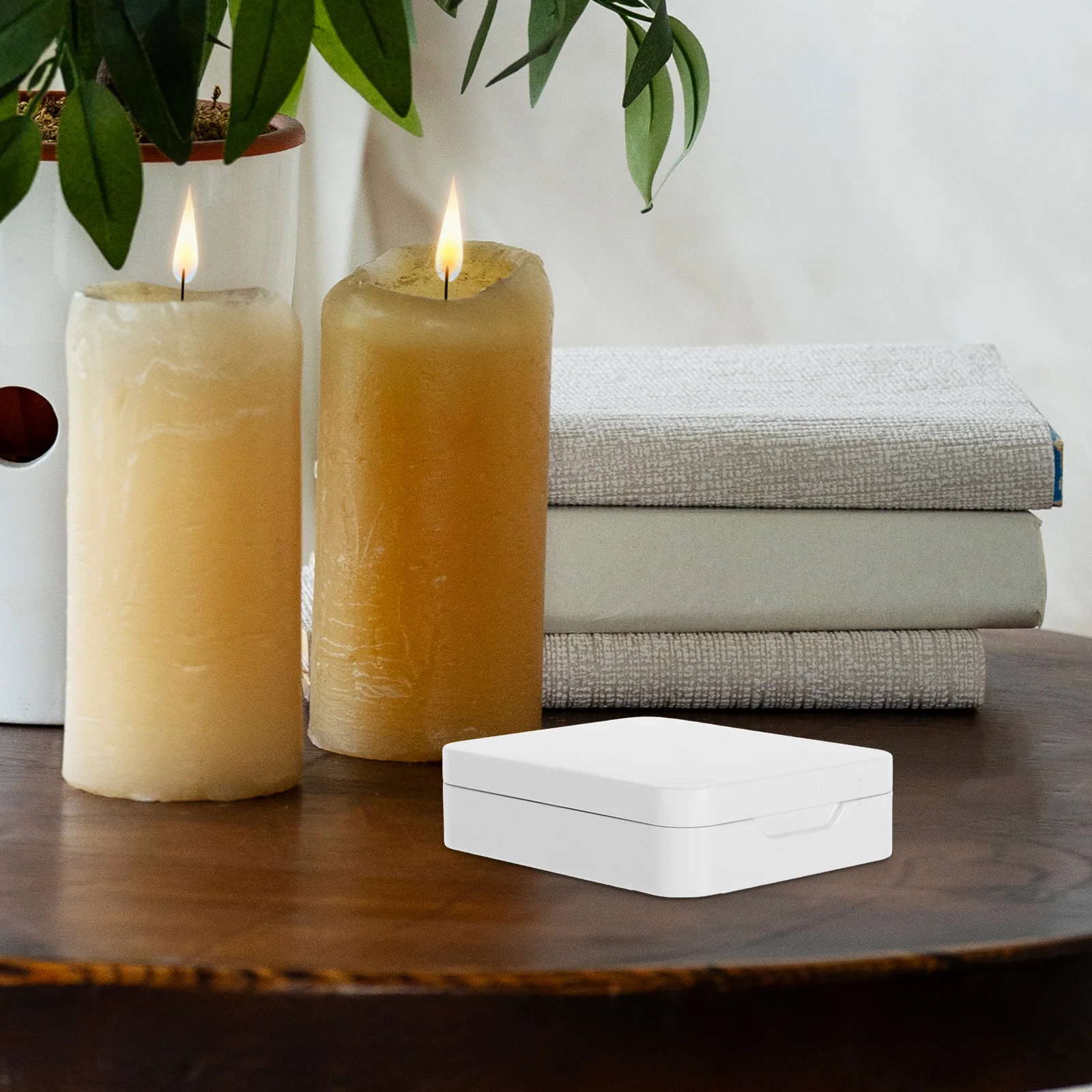 

6Pcs Small Flip Top Rectangular Iron Storage Box Portable Metal Tin Container Candy Organizer Metal Card Box Candy Treat Boxes