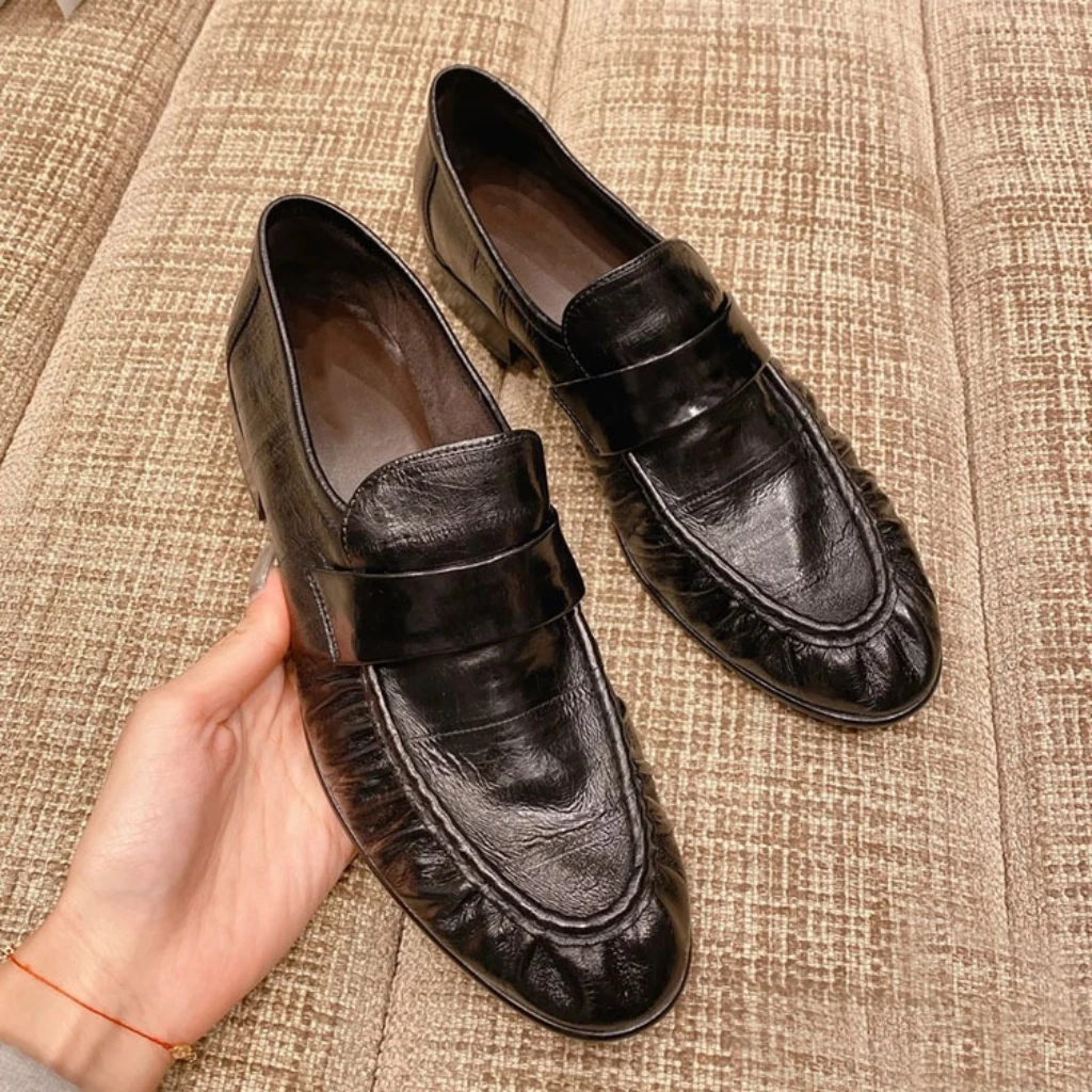 NONE 25-jährige neue, plissierte, lässige Unisex-Loafer aus weichem Eal-Leder 3