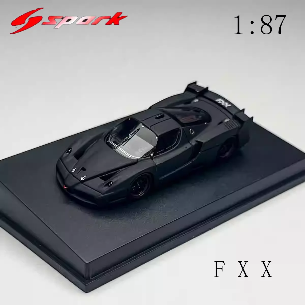 

Spark 1:87 FXX Matte Black,Bentley Flying Spur Resin Car Model, Favorite Gift