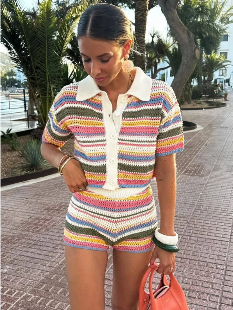 

Осень 2022, американский новый женский модный повседневный кардиган в полоску с коротким рукавом и откидным воротником, повседневный комплект с шортами, модный комплект C7QR