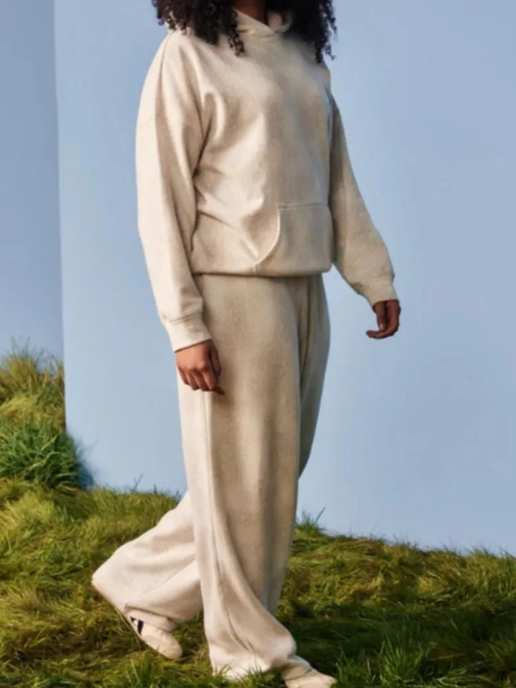 

Autumn And Winter Simple Solid Color Hooded Long-sleeved Top Casual Wide-leg Trousers Two-piece Set Women's Commuting Pants Sets