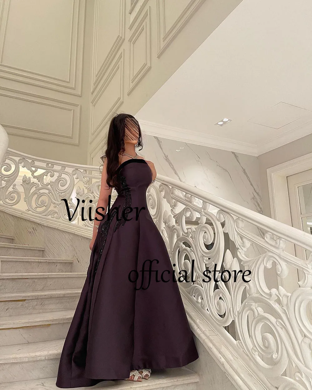 Deep Purple A Line Evening Dresses Beaded Satin Strapless Arabian Dubai Prom Party Dress Floor Length Formal Occasion Gowns