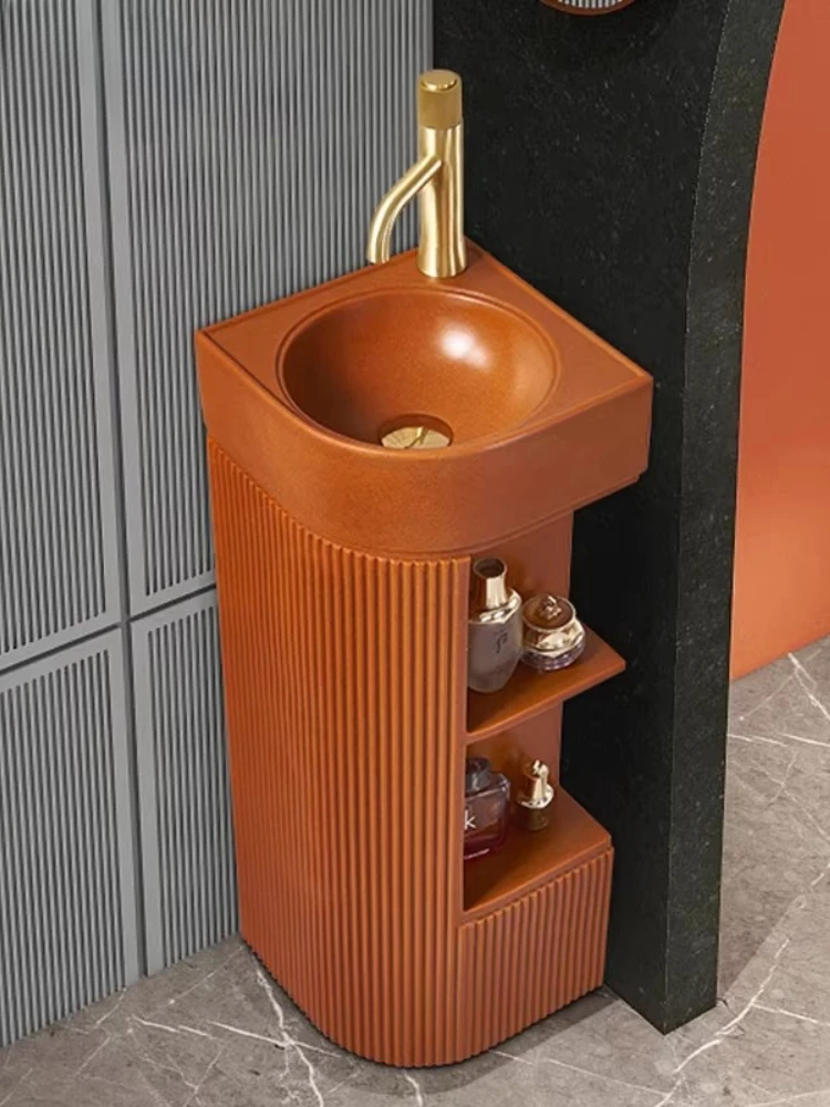 

Напольная раковина-колонна в скандинавском стиле, цветная, маленькая, треугольная, для двора