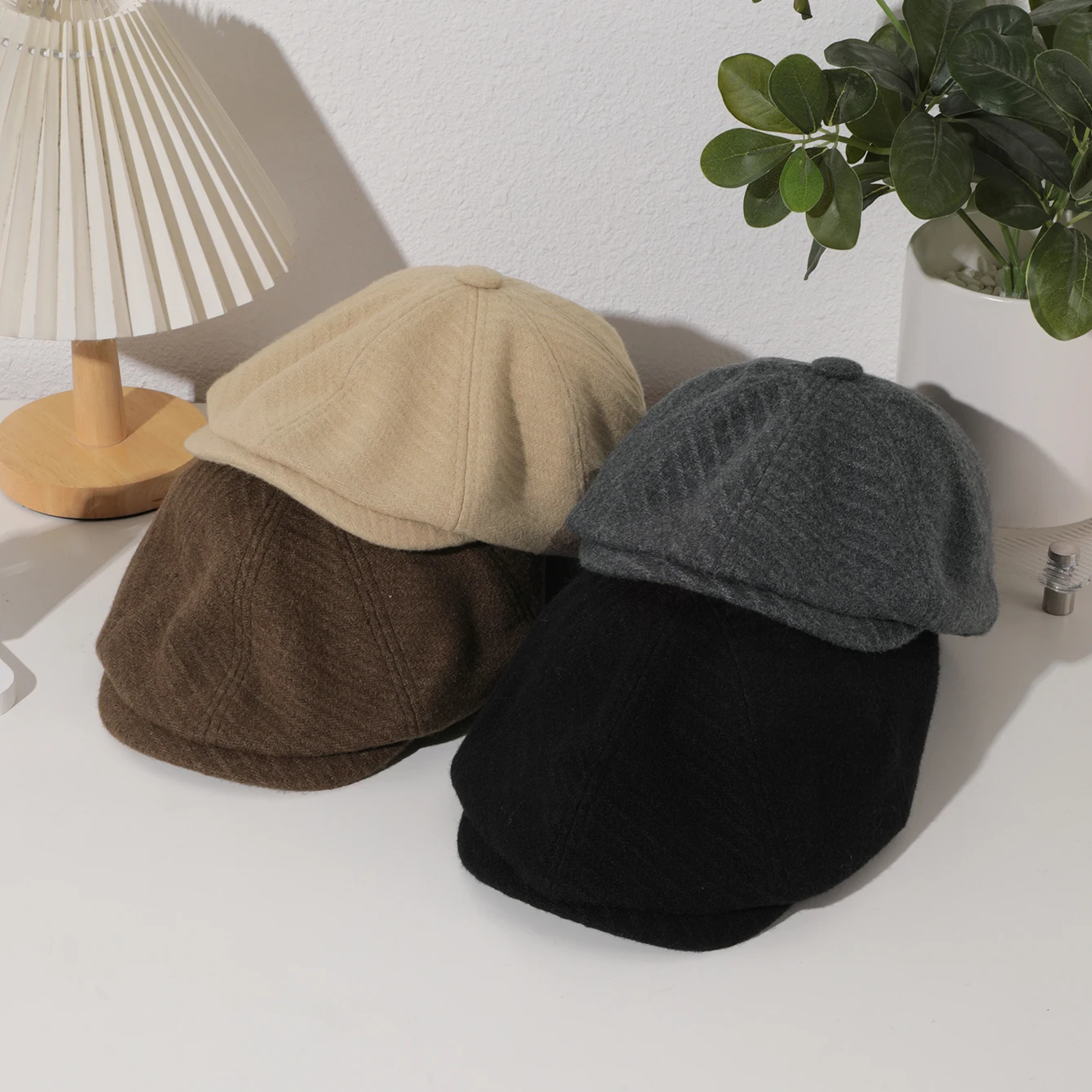 

Однотонная вязаная восьмиугольная кепка газетчика в корейском стиле с верхом, универсальная кепка в стиле ретро для повседневных поездок на работу.