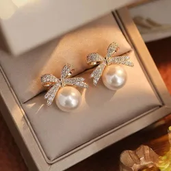 Novo Estilo Temperamento Cor Branca Casamento Bow Stud Brincos para Mulheres Rhinestone Bowknot Bola Brinco Meninas Festa Jóias