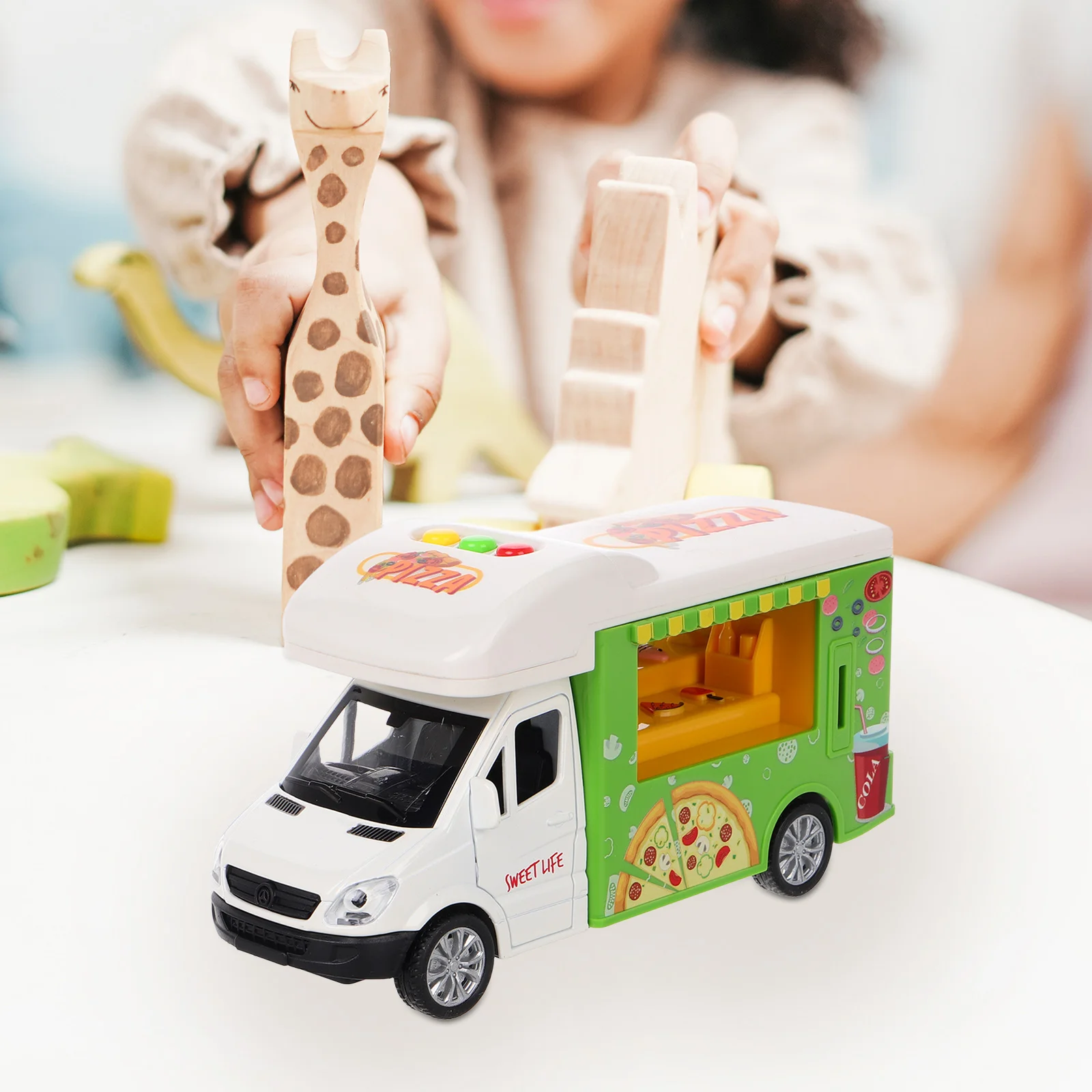 Food Truck Toys Snack Shop Playset Pretend Kitchen for Kids Chef Cookware Pizza Friction Car Stations Role-play Toddlers