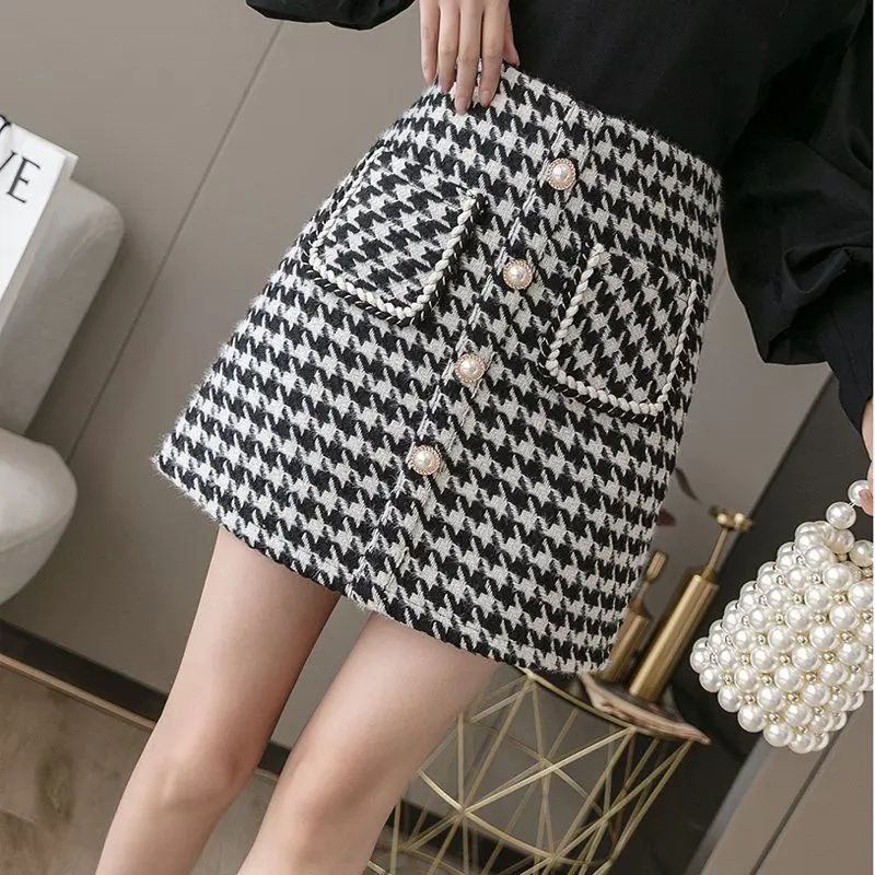 Women 2025 New Wool Houndstooth Short Skirt for Women in Autumn and Winter High-waisted Slim and Versatile A-line Hip-pack Skirt