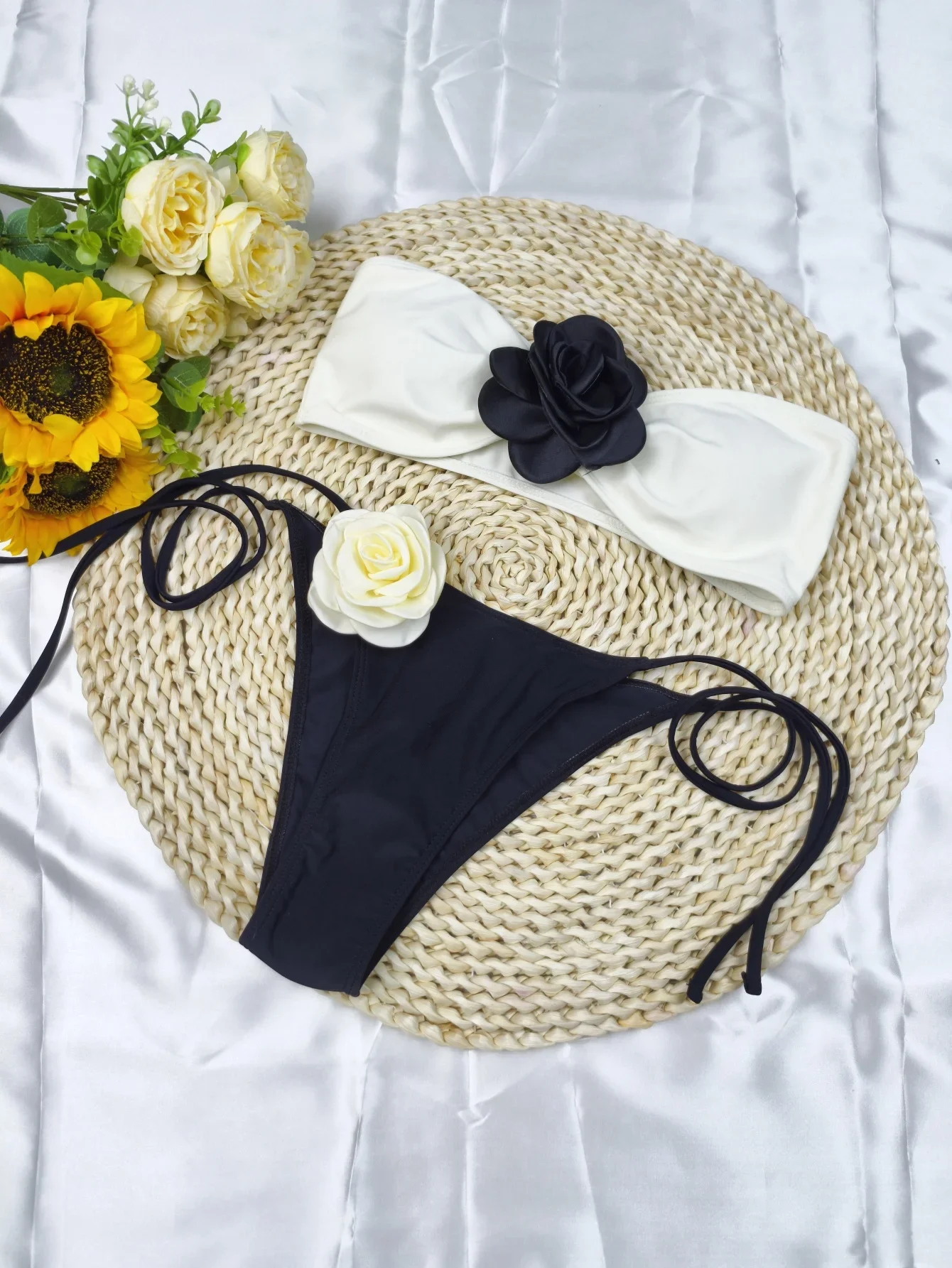 Costume da bagno floreale 3D Donna Costume da bagno a fascia con stringhe 2025 Costume da bagno push up sexy Costume da bagno femminile Nuoto Costumi da bagno estivi