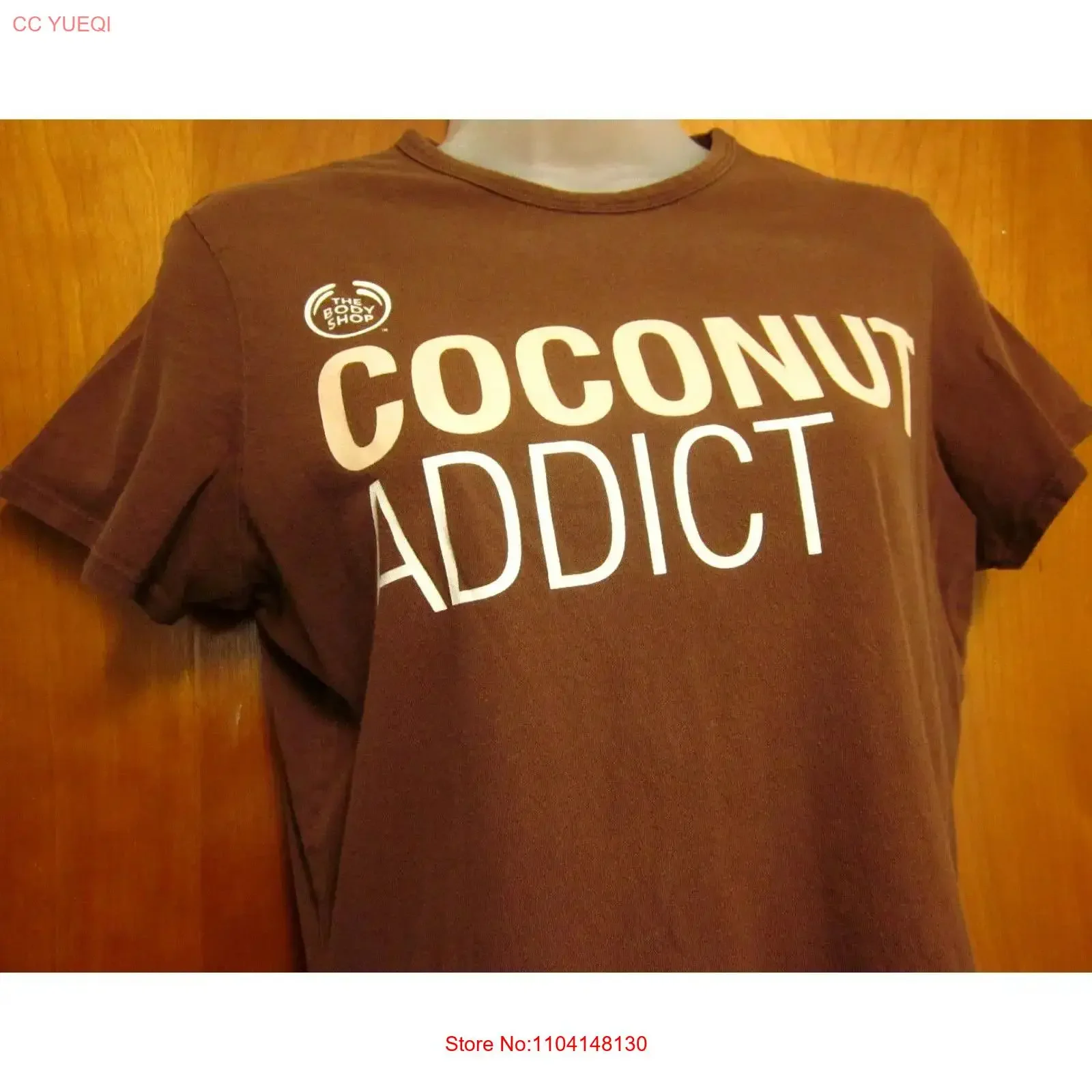 BODY SHOP juniors large T shirt COCONUT ADDICT tee cosmetics butter OG vintage Washed Versatile Top For Everyday Wear