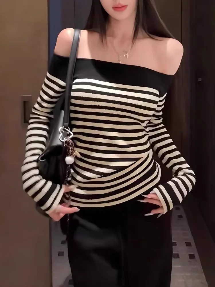 

Striped Spicy Girl oulder Bared Knitted Sweater Women's Autumn Base Layer Slant oulder High-End Feeling Knitwear