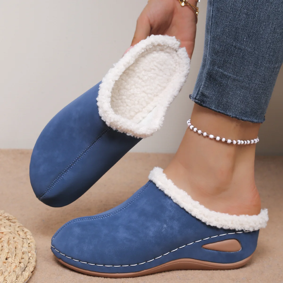 

Plus Size Shoes for Women 36-43 Winter Short Plush Warm Slip on Platform Wedges Flats Non-slip Shoes Casual Outdoor Slippers