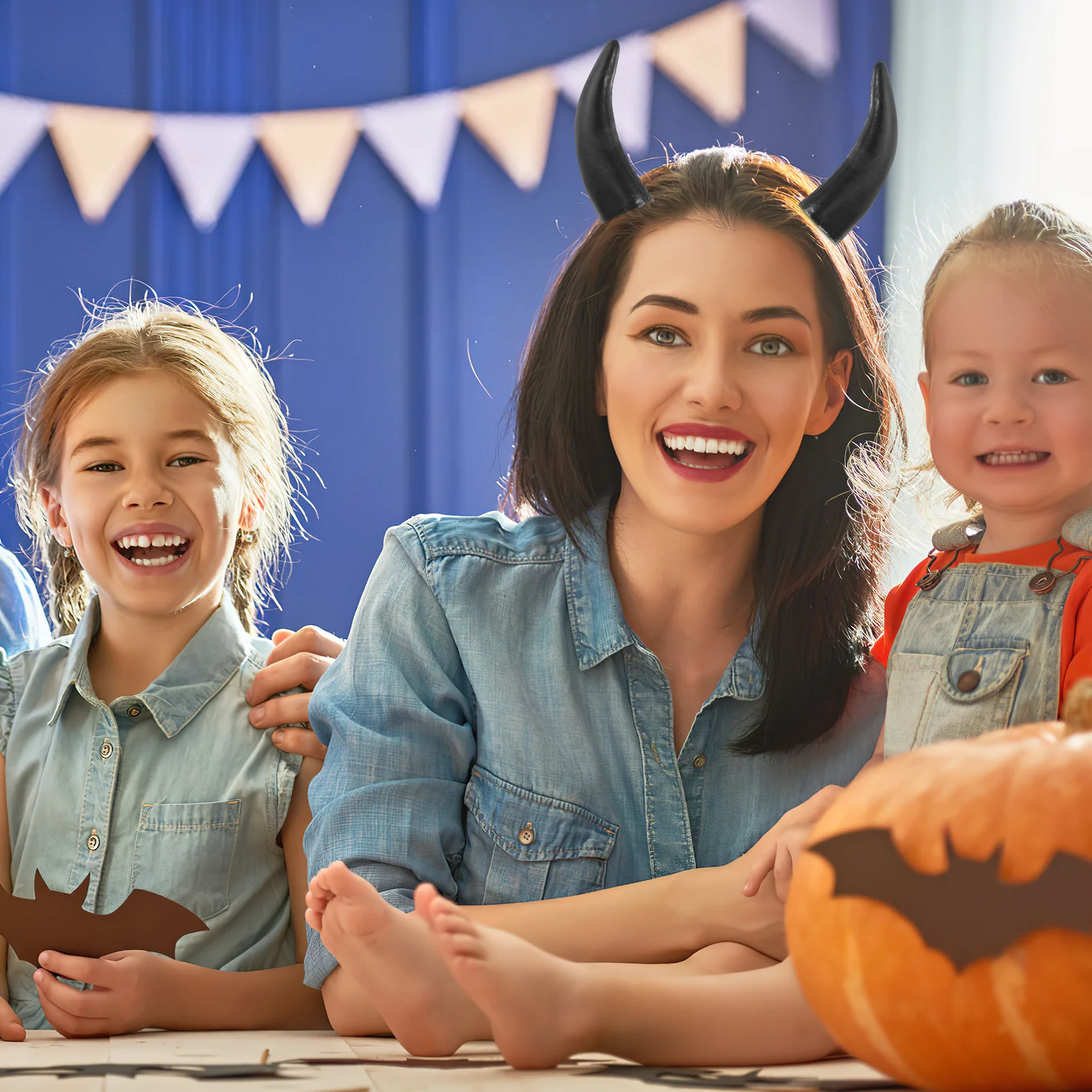 

1Pair Bull Horns Headband Imitation Ox Horn Halloween DIY Hair Accessory Costume Party Cosplay Theme Festival Decoration