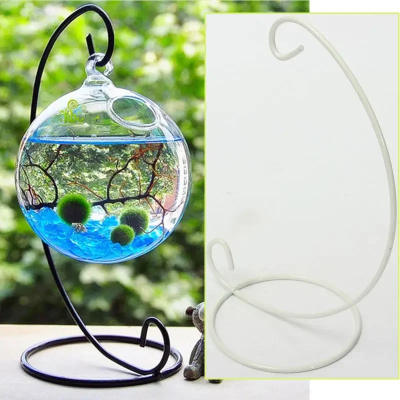 Iron Hanging Lantern Stand 2