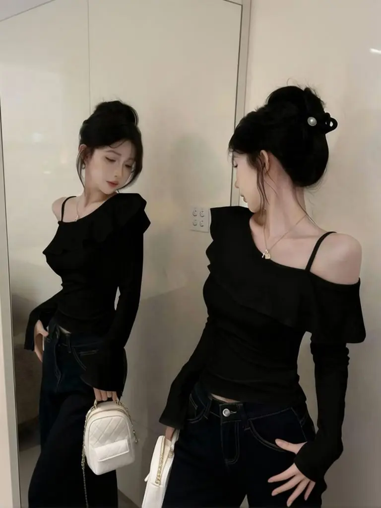 Ruffle Elegant Off Shoulder Long Sleeve Tops Women Slim Fitting T shirt One shoulder Crop Top Women Luxury Casual Base Shirt Top