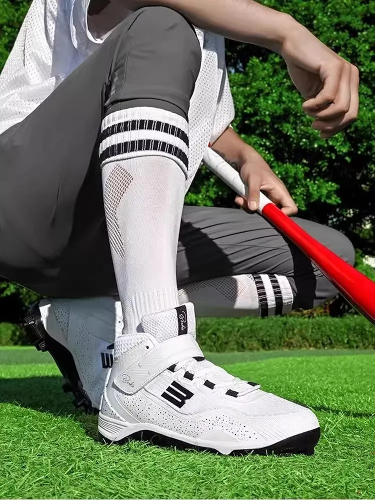 

Hot sale wear-resistant lightweight professional baseball shoes Competition training softball shoes Neutral sports shoes