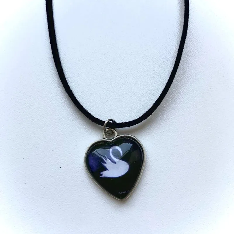 handmade swan heart glass pendant necklace