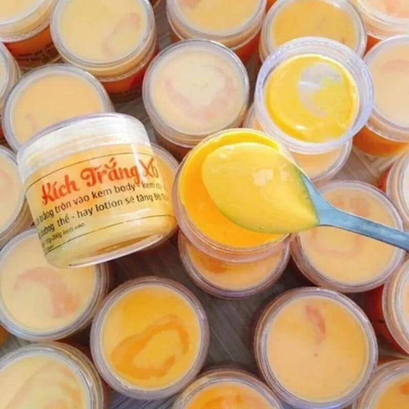 3X Vietnam Kich Trang Collagen Whitening Body Mix Lotion Clean Bright White, Moisturizing And Anti-aging 30g