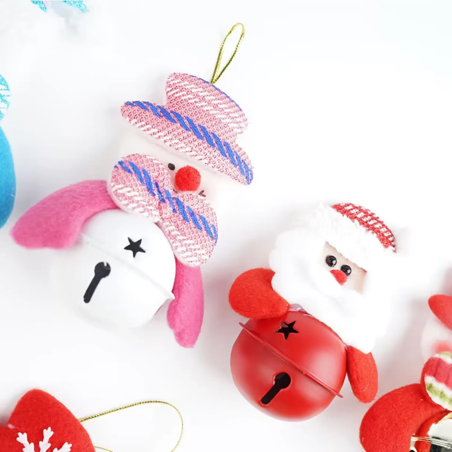 Nova moda árvore de natal pendurado ornamentos boneca sino pingente de natal sino