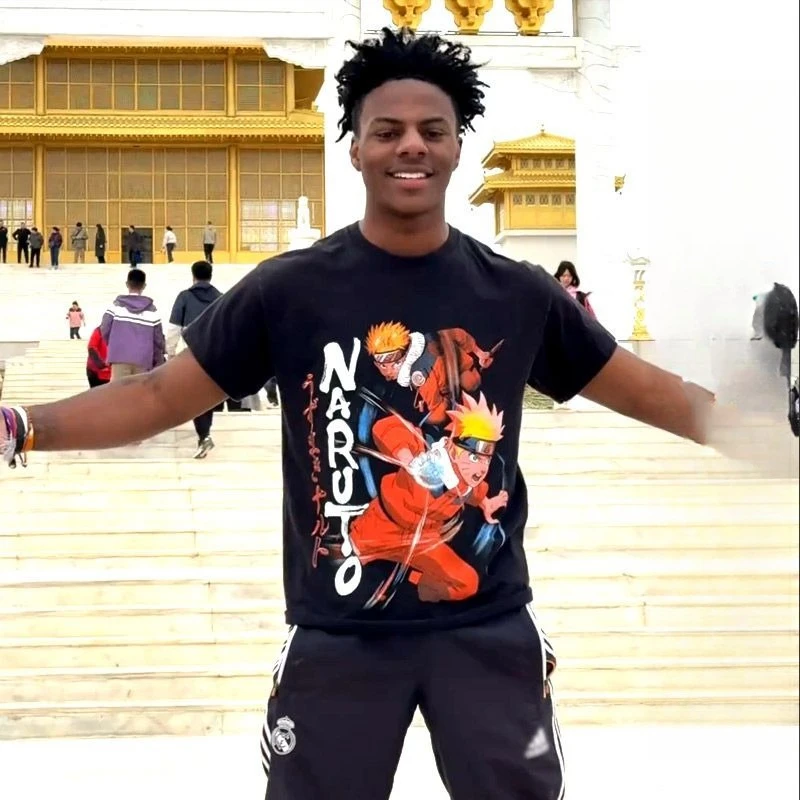 

The Same Short-sleeved T-shirt for Both Men and Women Is A Collaboration Between Naruto and The Anime "Summer Naruto"