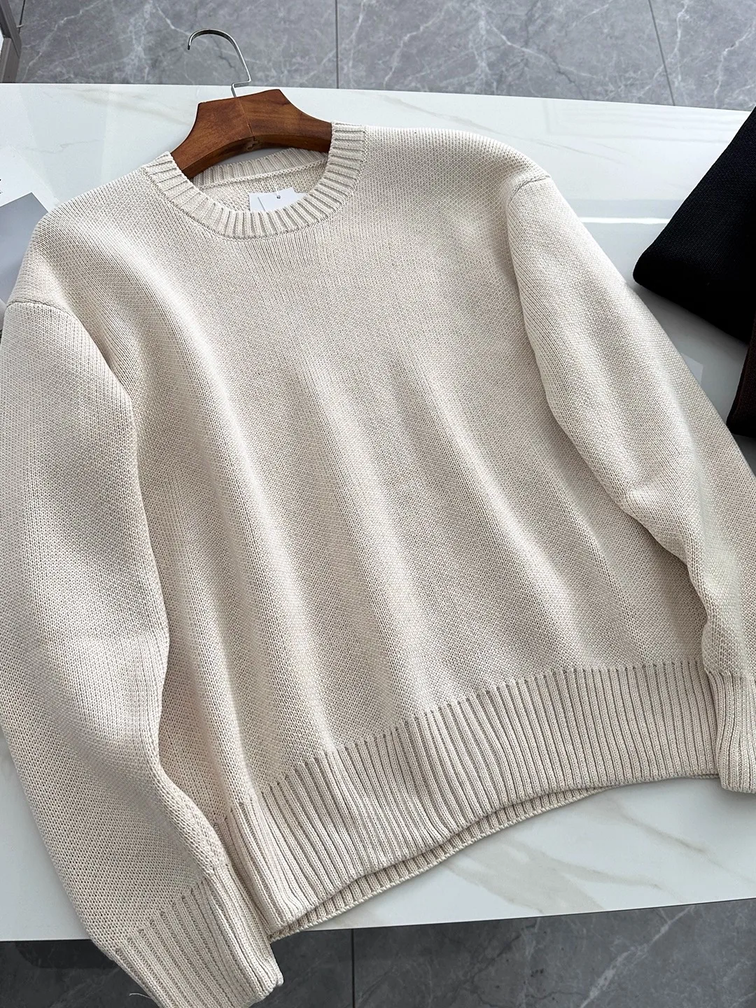 

Удобный, приятный для кожи круглый вязаный свитер Ne, мужской и женский однотонный универсальный свободный крой, длинный све, осень-зима