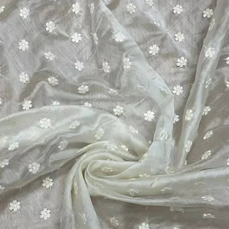 

Beautiful small daisy lace embroidery floral mesh tulle fabric DIY wedding dress costume curtain fabric