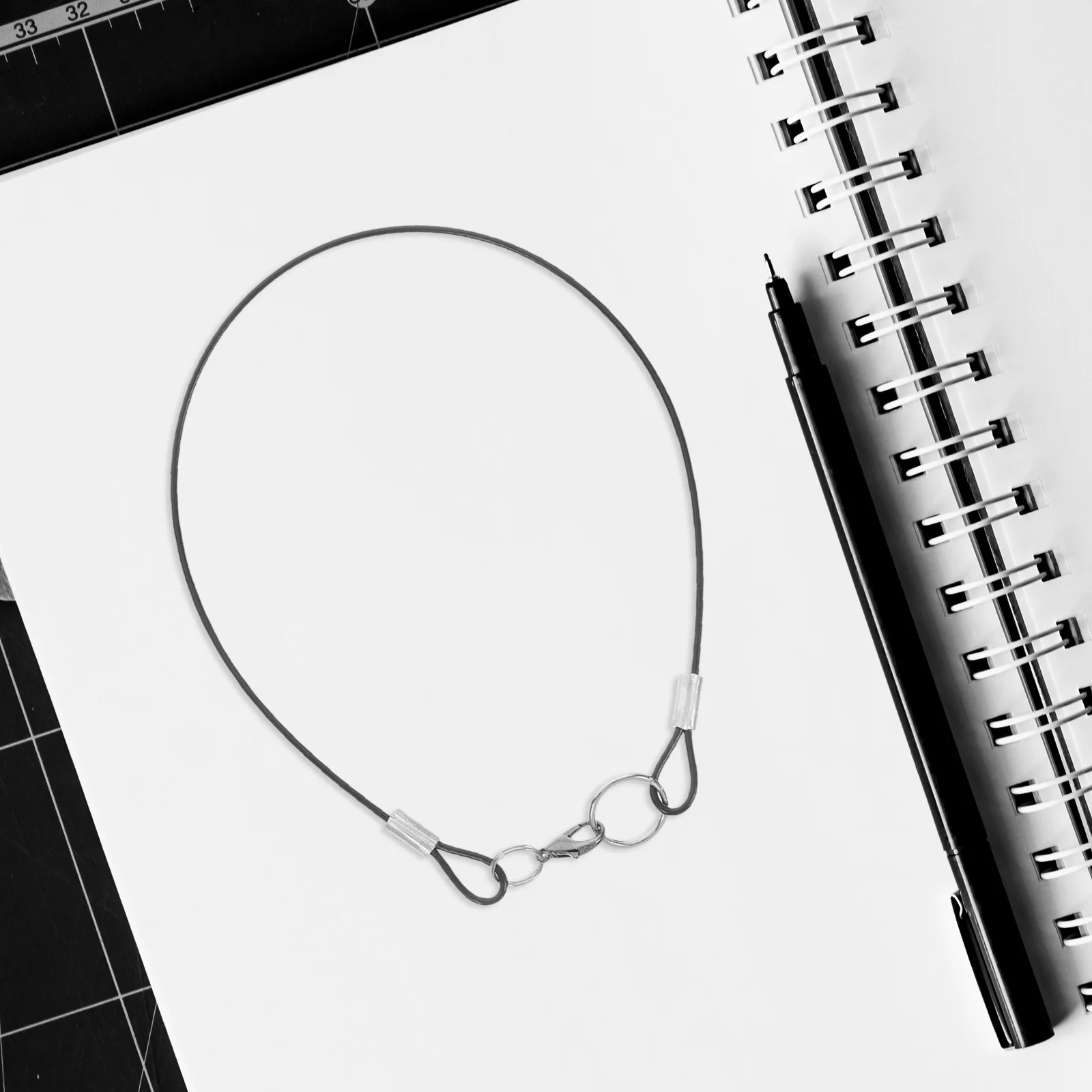 

4Pcs Anti Lost Steel Wire Lanyards Universal Clip Cable Pen Key Holder Id Badge Multi Function Anti Lost Lanyard Clip