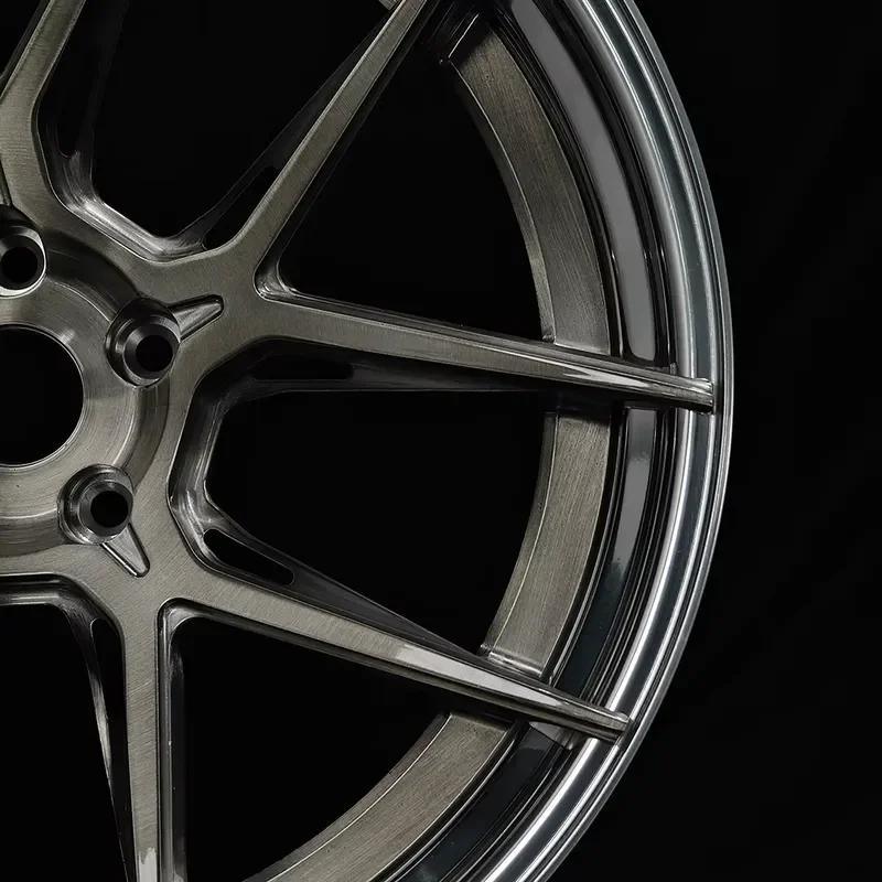i ISAL High Quality 2 Piece Forged Wheels 5x112 5x114.3 5x 120 Alloy Wheels Lightweight Strong Durable Car Wheels for