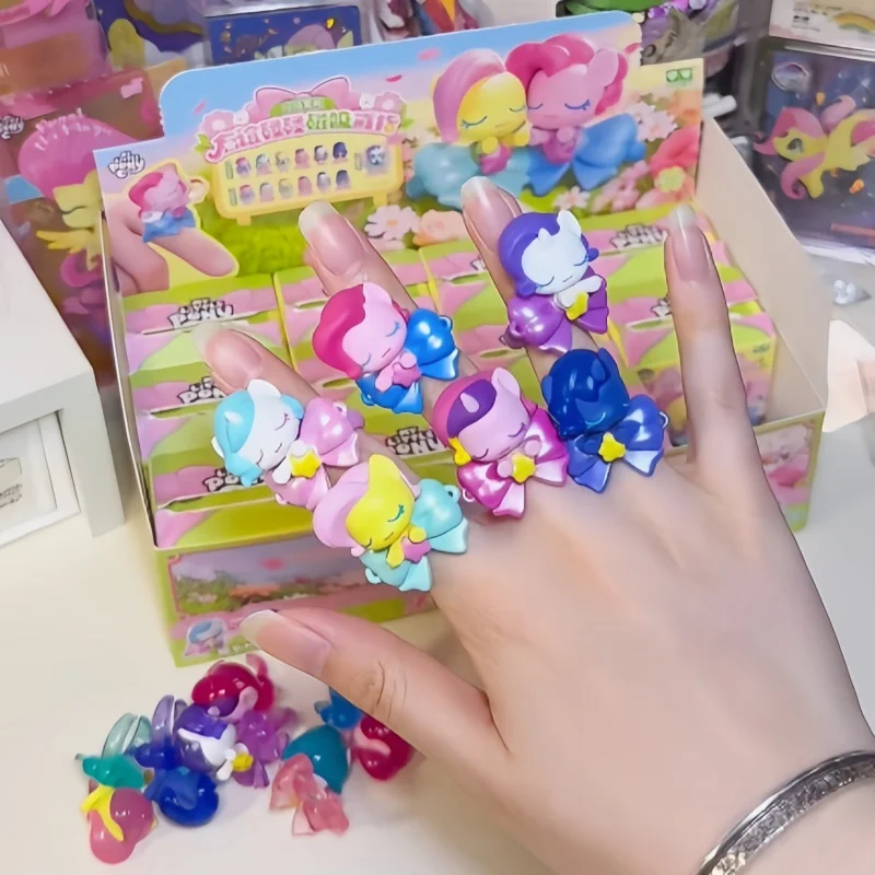 Anillos Magnéticos de My Little Pony Friendship de Auldey, Caja Sorpresa, Juguete Interactivo de Joyería, Regalo Navideño Perlado para Amigos