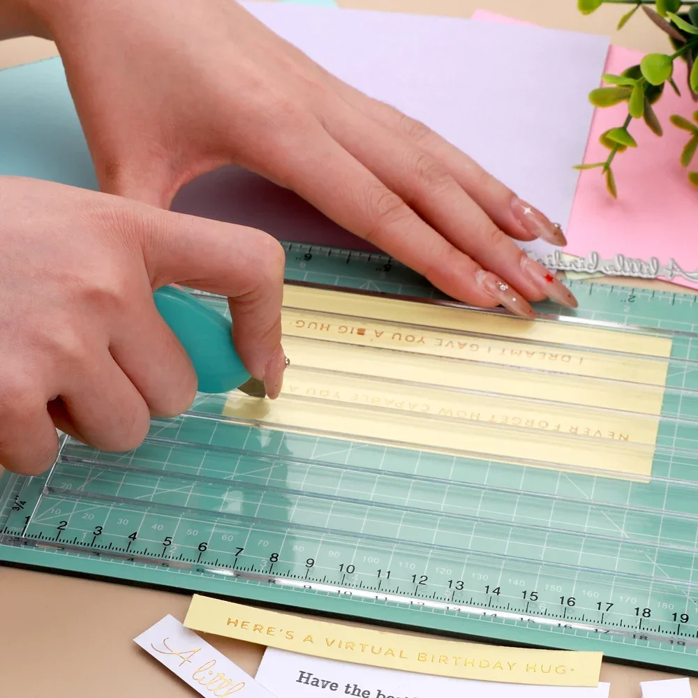 Bastelfolien-Papierschneider, schneller Trimmer für Folien und Papier mit Klinge, hilfreiche Gitterlinie, einfache Sentiment-Streifen, Trimmen, Bastelwerkzeug