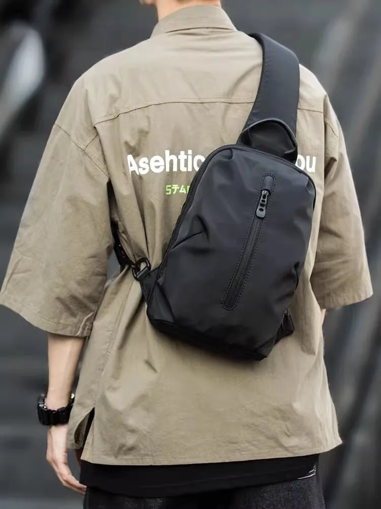 men's-casual-crossbody-bag-single-shoulder-bag-portable-outdoor-commuting-small-sporty-waterproof-chest-bag-trendy