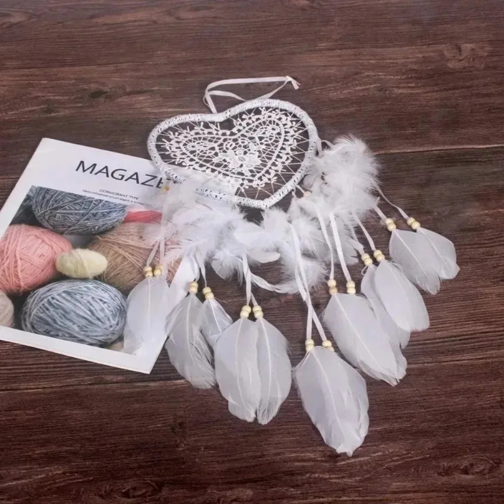 Crafts Romantic Beautiful for Handmade Girlfriend GiftL Ove Heart Dream Catcher Pendant Feather Wall Decor Pendant
