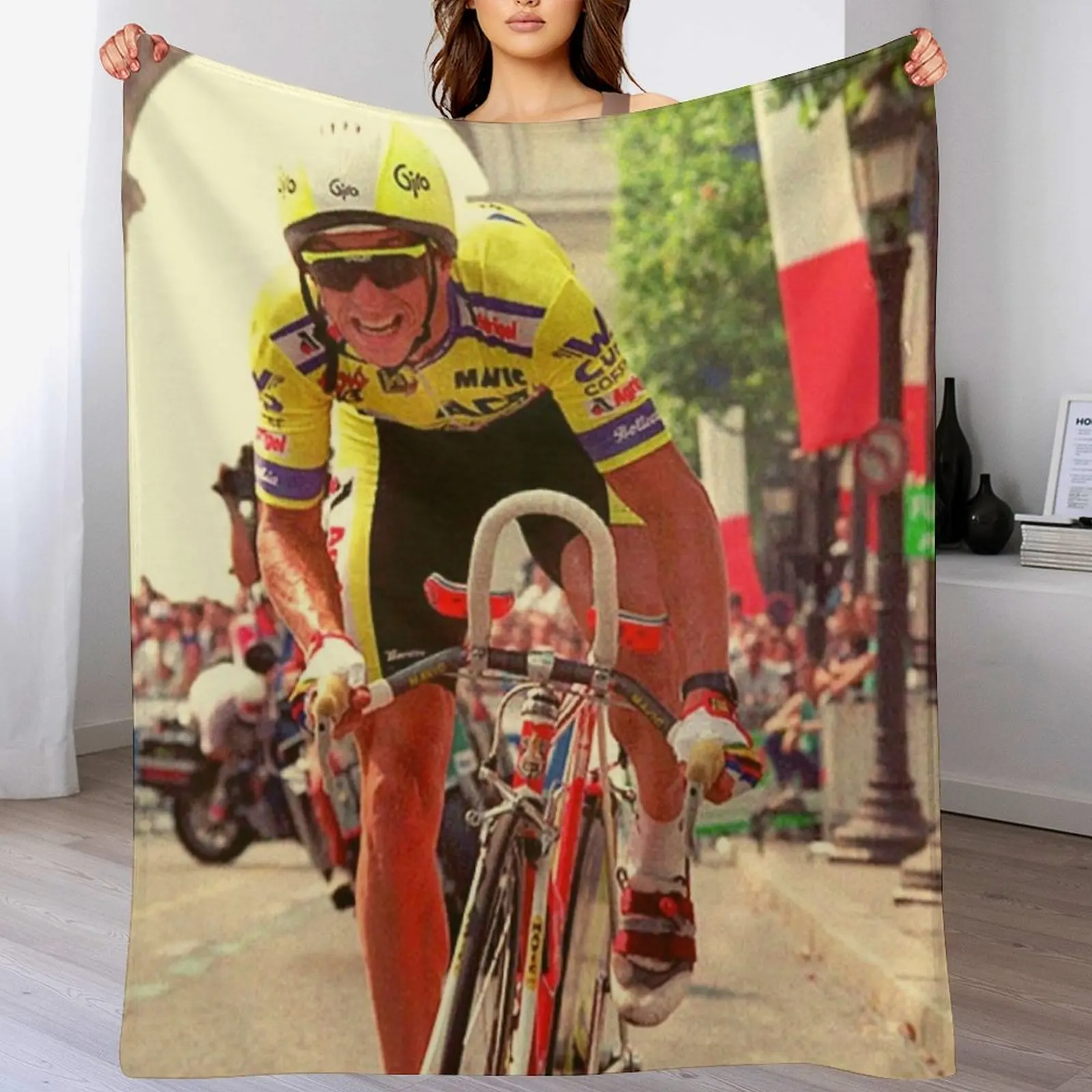 

Lemond 1989 Throw Blanket No Pilling Soft Warm Blanket for Bed