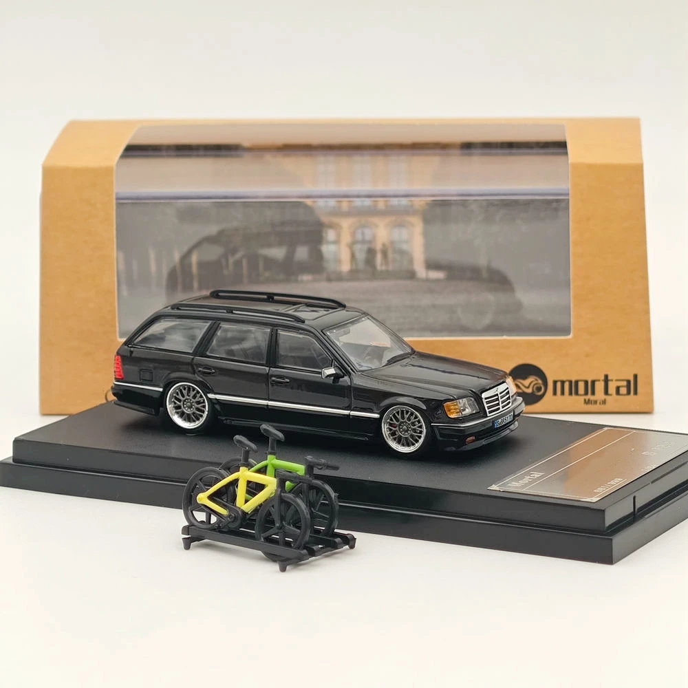 1:64 Mortal S124 Travel Diecast Toys Modelos Colección Regalos Blanco/Negro