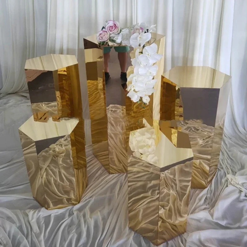 Customized Colorful Modern Acrylic Display Stand For Party Wedding Hot Selling Gold Cake Plinth Set