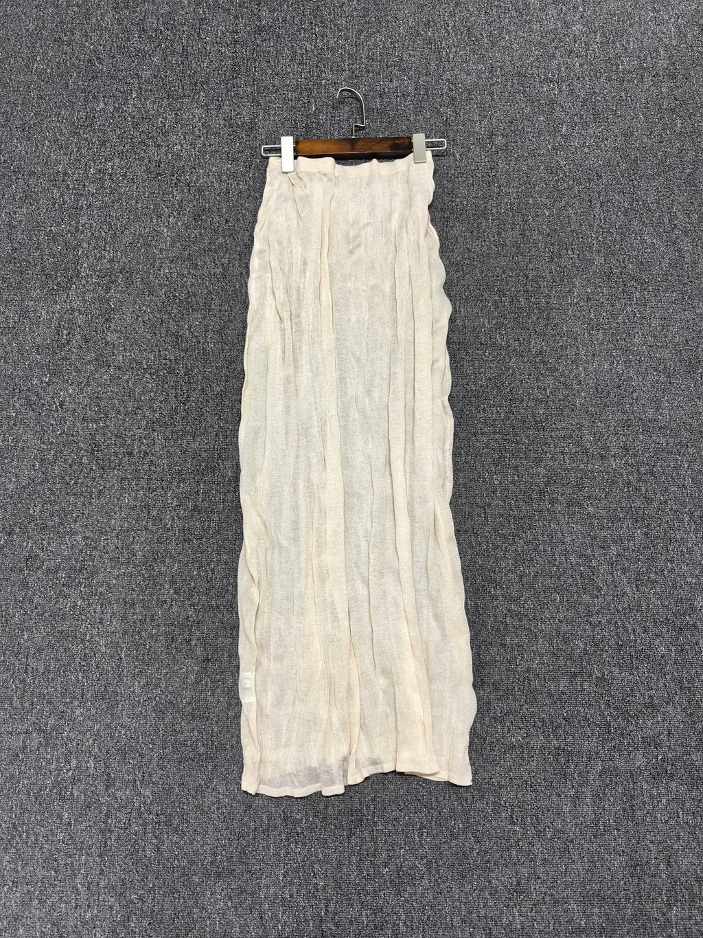 Pleated Knit High-Waisted Slim-Fit Midi Skirt, New Spring/Summer 2026 Style, Sheer Long Bodycon Skirt.