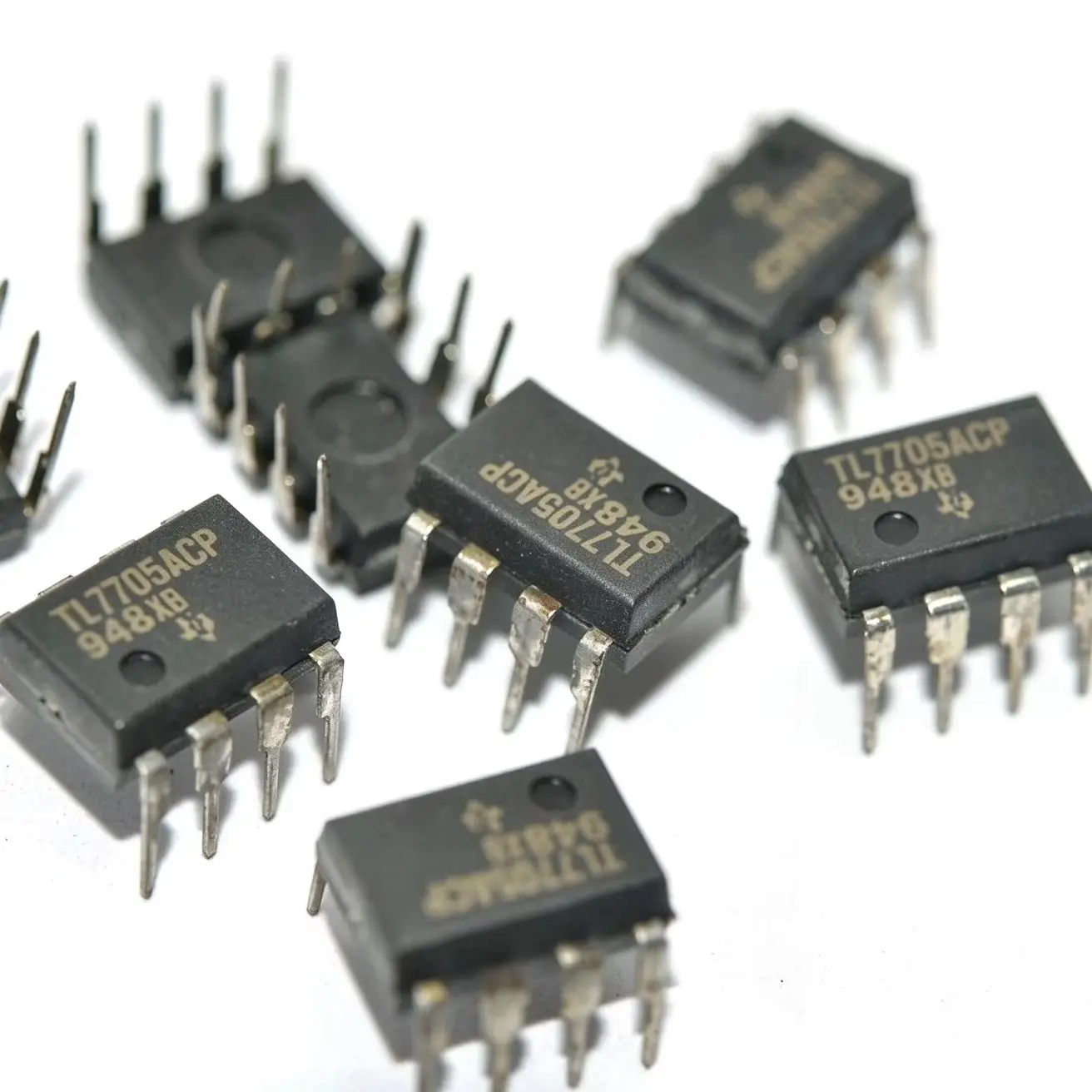 5pcs Texas Instruments TL7705ACP DIP-8 Integrated Circuit IC