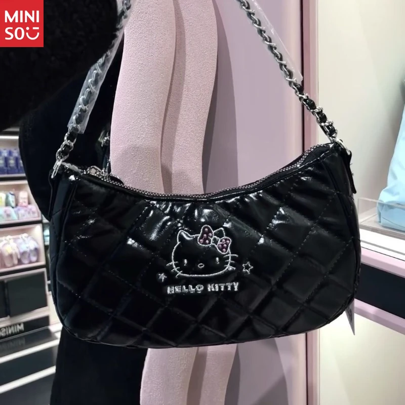Tas Hello Kitty Hitam Putih Miniso, Tas Selempang Rantai Berbahan Quilted