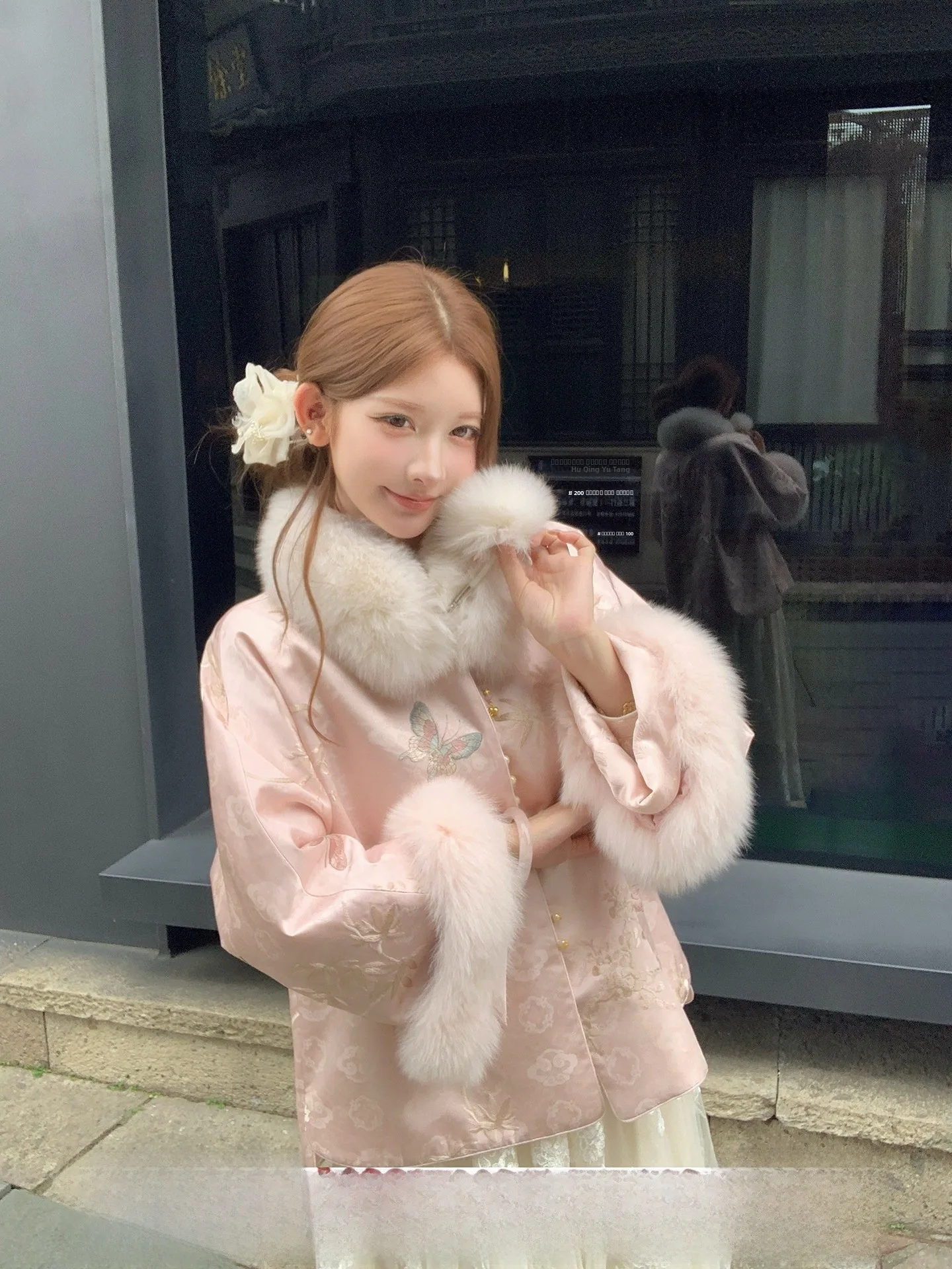 

Новая китайская женская куртка NMIOK из атласной шерсти с вышивкой, осенне-зимнее утепленное пальто с длинными рукавами на пуговицах