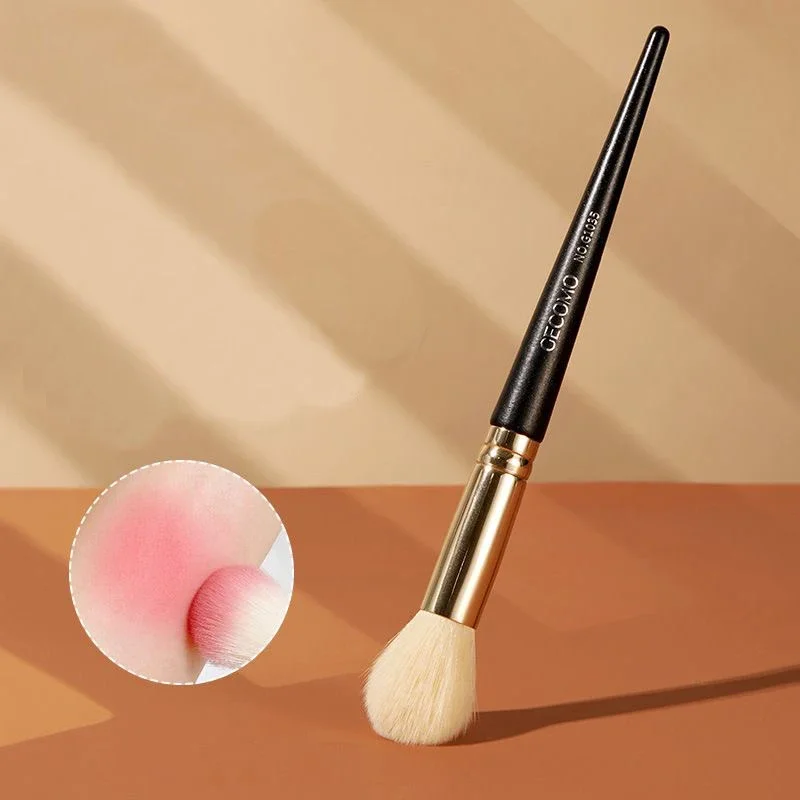 Karsyngirl 1pcs Blush Brush Stippling Makeup Brush Cosmetic Powder Natural Blooming Blusher Highlighter Contour Brushes