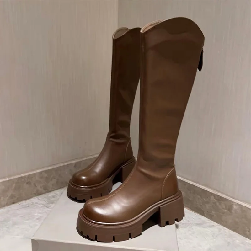 

Высокие сапоги на плоской подошве, женская модная обувь до колена, зимние ботинки челси 2025, новые трендовые кожаные длинные женские сапоги для прогулок