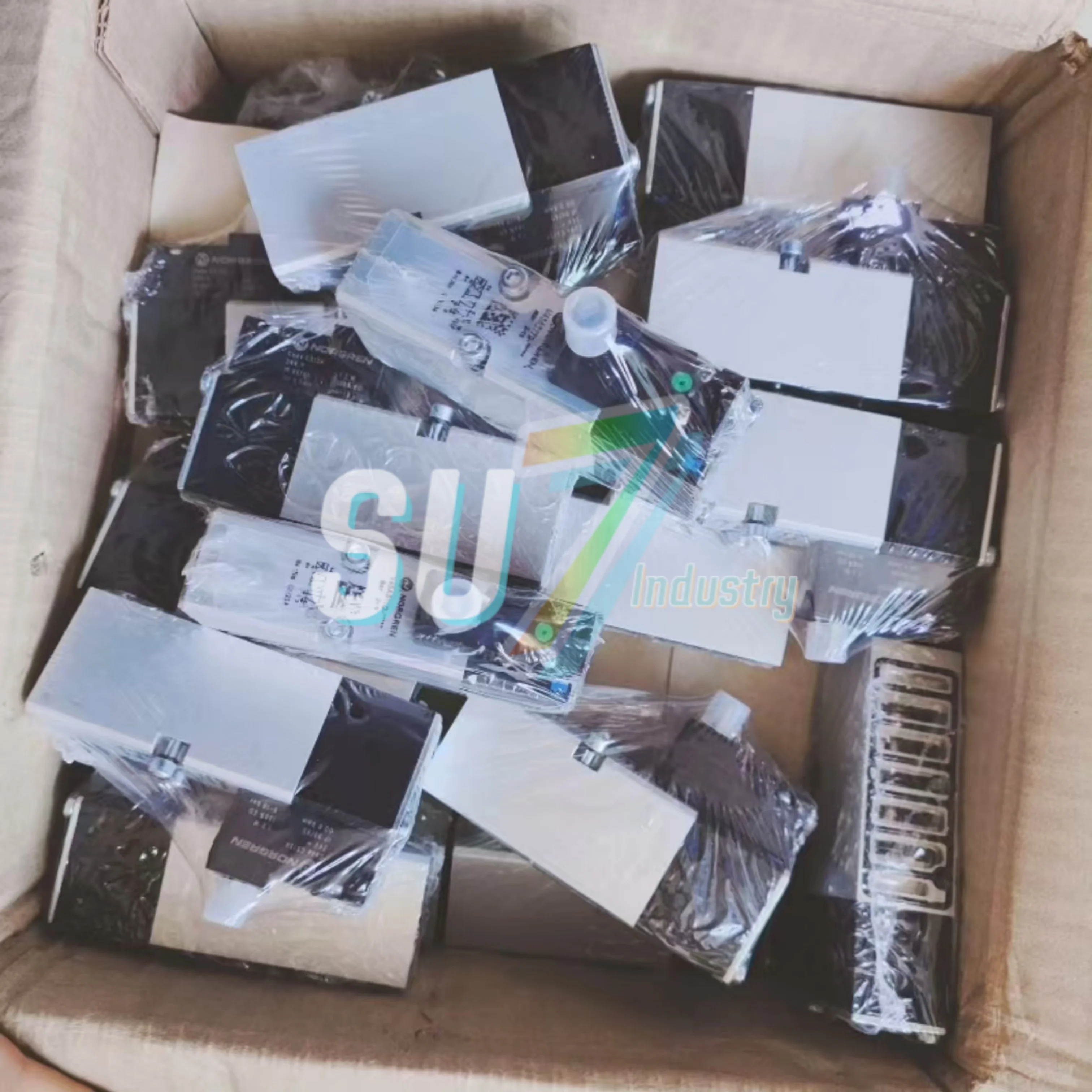 新しいボックス内電磁弁 V45A511A-c313A V45A517D-C313A V45A611D-C313A