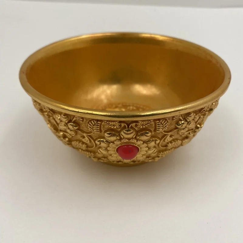 

Gilt gold-plated inlaid with gemstones and floral patterns, , holy water bowl, home decoration ornament