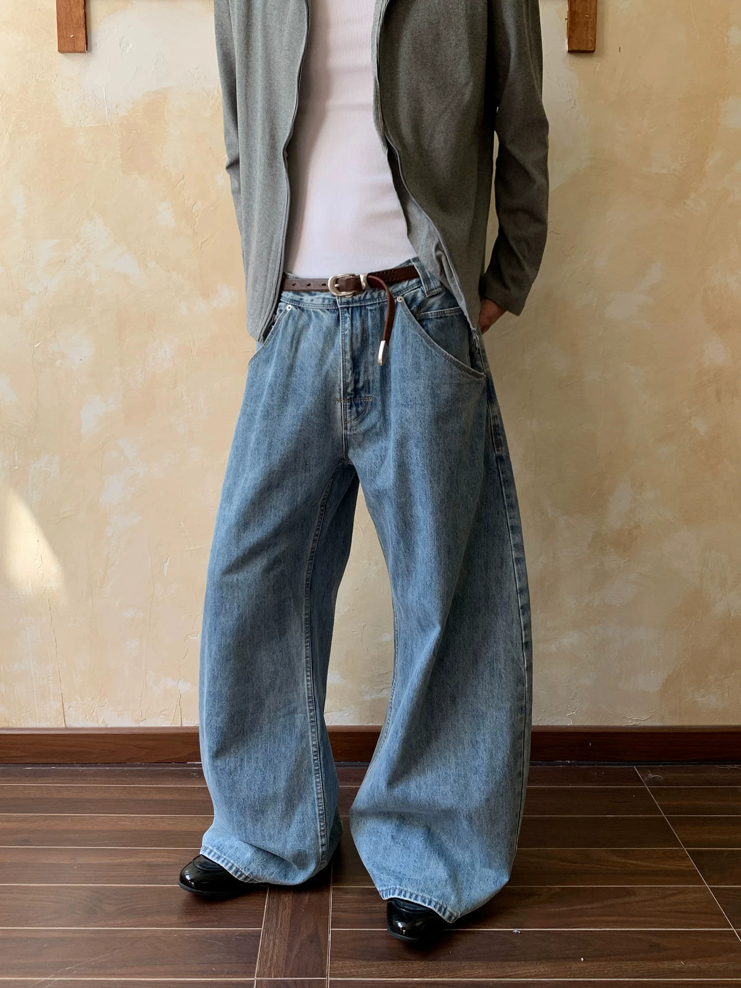 Retro Paris Buckle Washed out Western Style Men's Jeans Autumn Loose Wide Leg Pants Youthful Trendy Straight Cut Streetwear
