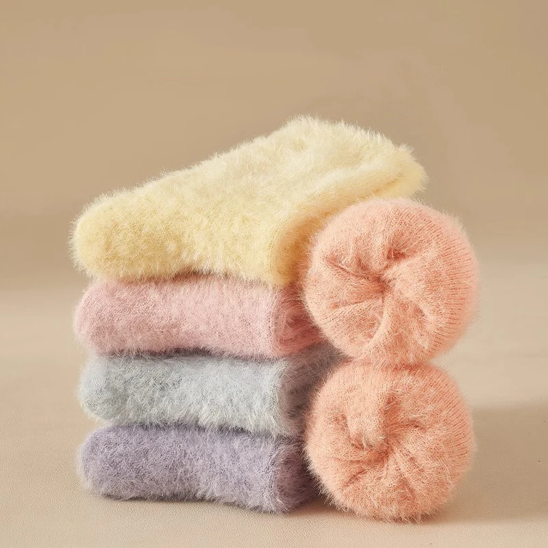 

Women's Fuzzy Fluffy Socks Winter Thickened Fleece Lined Warm Socks Soft Cozy Plush Socks for Cold Weather