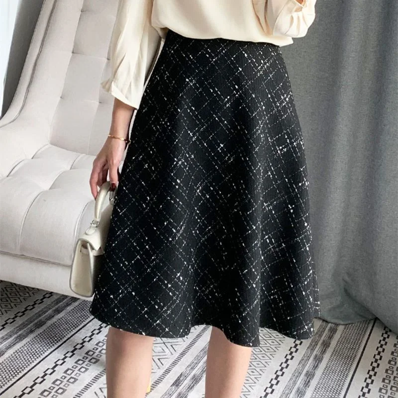 

Women's 2025 Autumn and Winter Splicing New Retro High-waist Plaid Fashion Loose Versatile Casual A-line Skirt