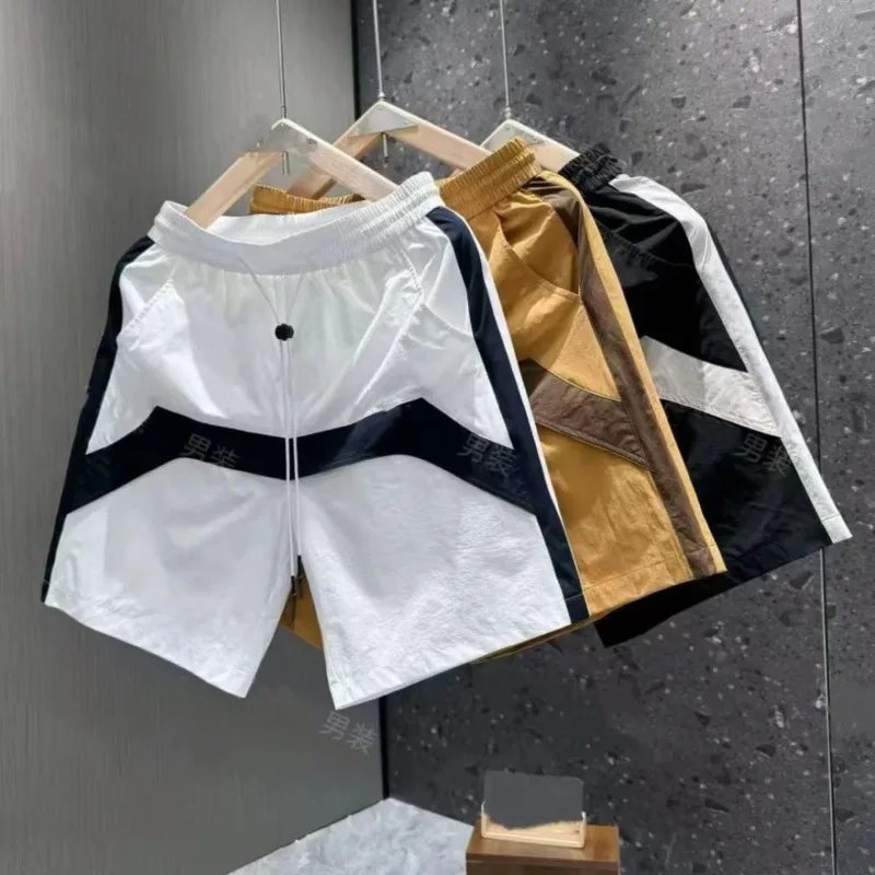 The New Summer Patchwork Shorts, Men's Quick-drying Capri Pants, Loose Sports Beach Pants Are Casual, Trendy and Fashionable