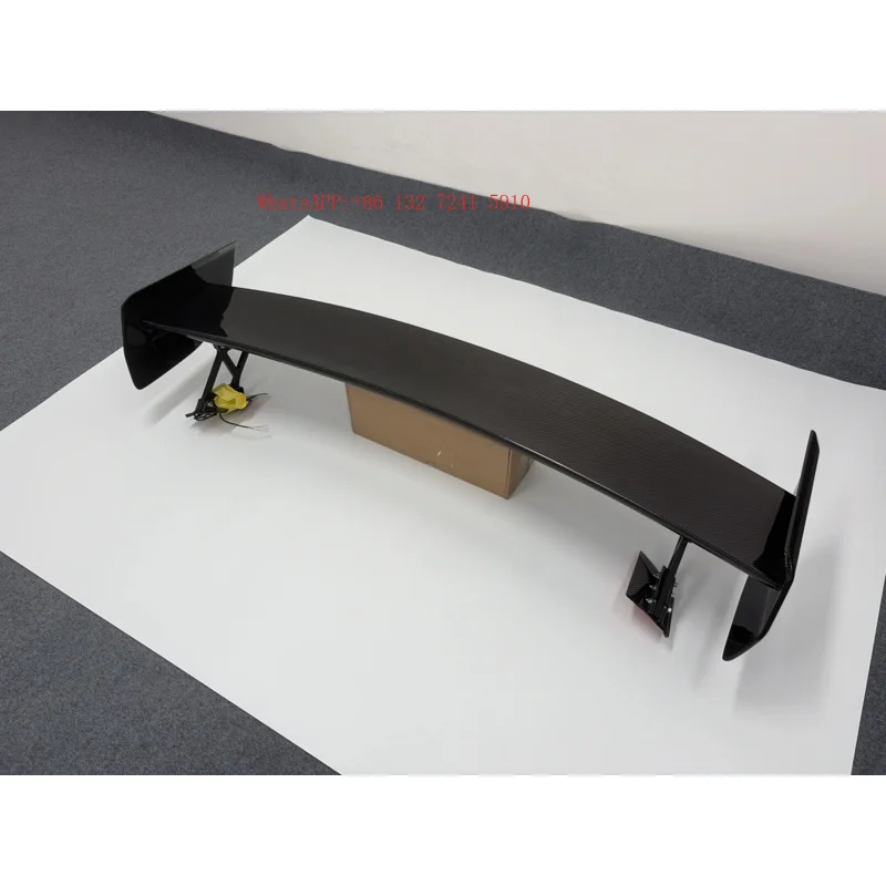 Design Dry Carbon Fiber Rear Spoiler With Light 5