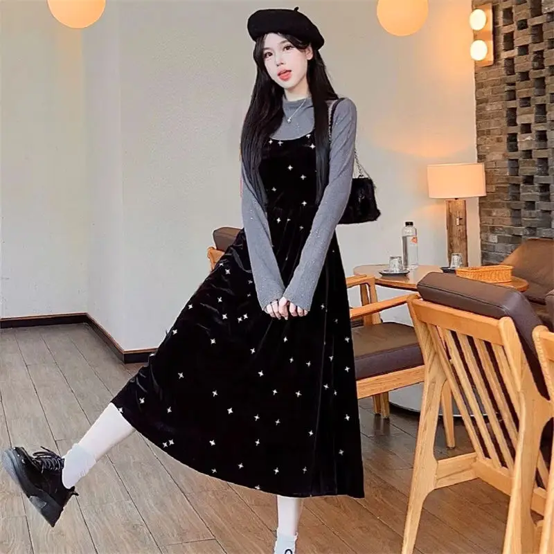 Versatile Velvet Design Elegant Camisole Dress Two-piece Set for Slim Slim Sparkling Shoulder Straps Snowflake Base Shirt Suit