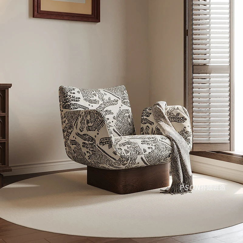 

%Simple Nordic Wedding Chairs Fabric Armrest Velvet Curved Design Single Chair Relax Balcony Sedie Da Soggiorno Home Furnitures