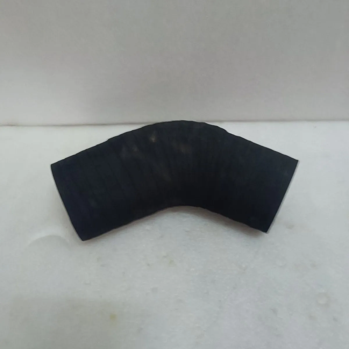 ملحقات الحفارة، خرطوم معزز 305-9T/335-9T/335-7/375-7 11NA-20010
